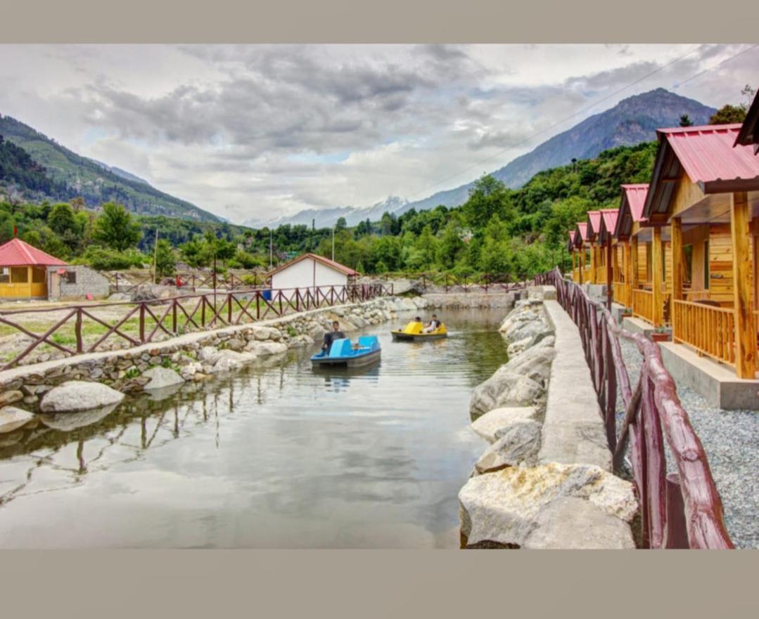 Shivalaya Retreat Hotel - Manali (Himachal Pradesh) — Photos 1